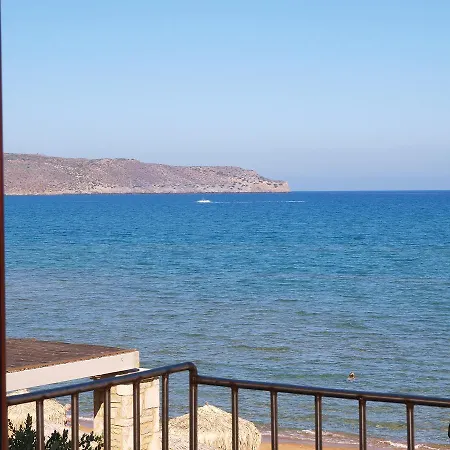 Kato Mare Aparthotel