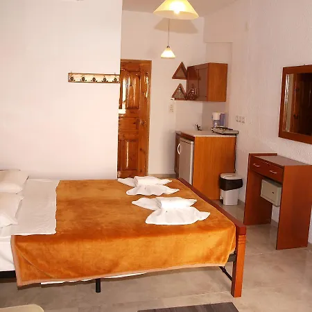 Aparthotel Kato Mare